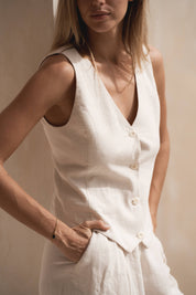 Linen Vest Amy in Beige