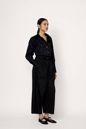 Button Down shirt, black poplin / Museo