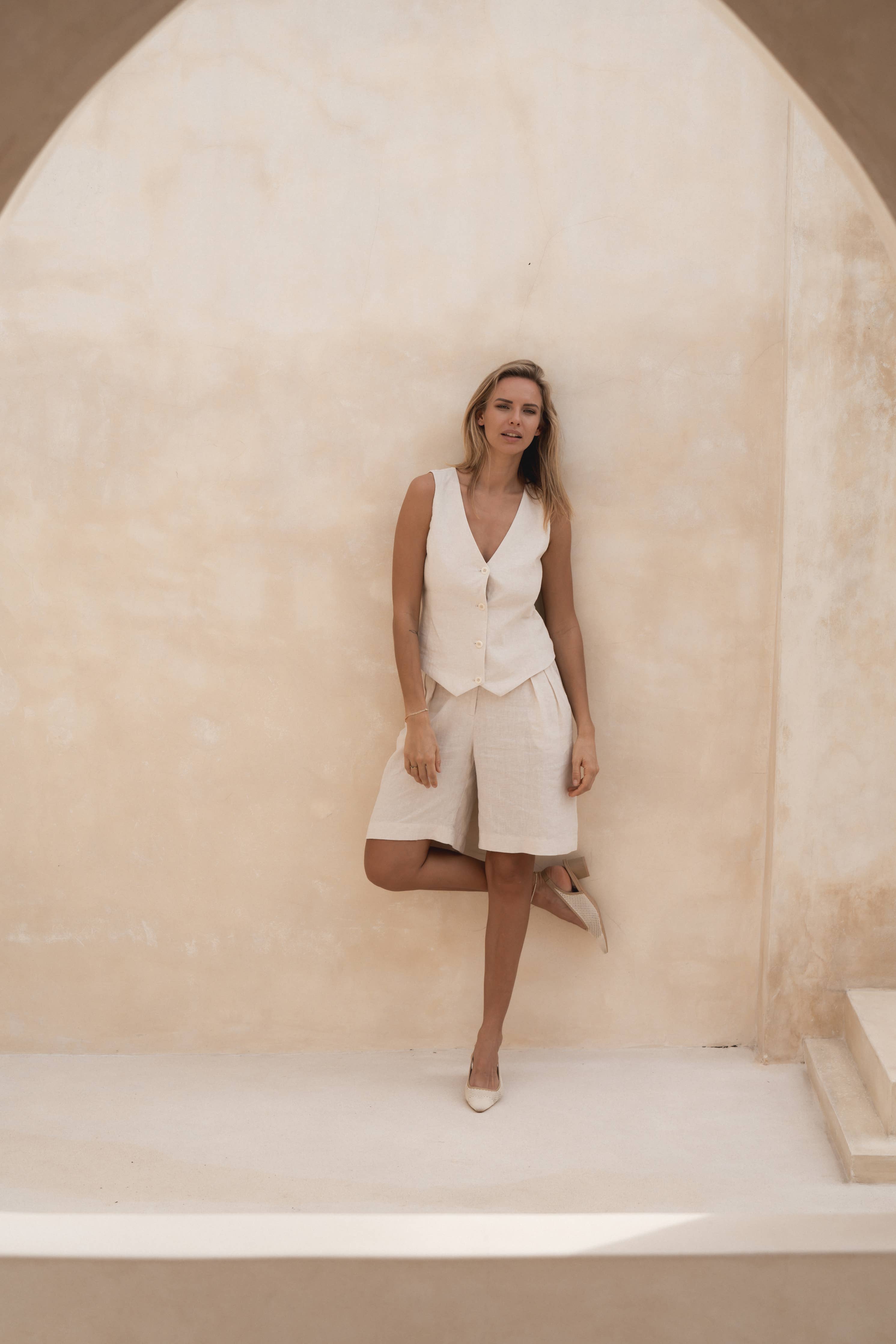 Linen Vest Amy in Beige